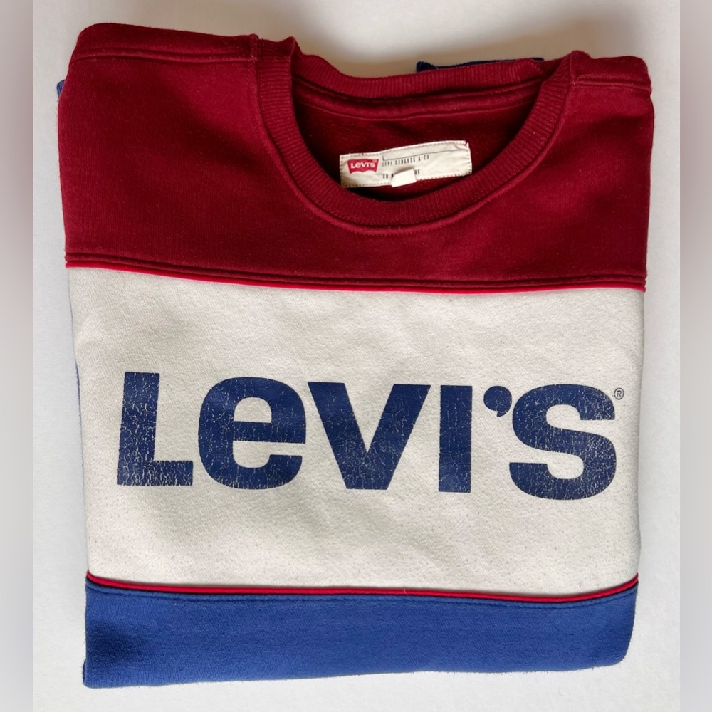 Levi’s Red, White, and Blue Crewneck